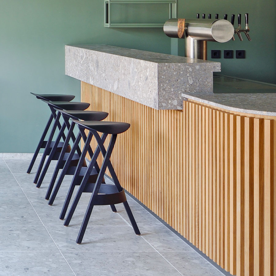 THONET 404 H Holzbarhocker - Beispielbild