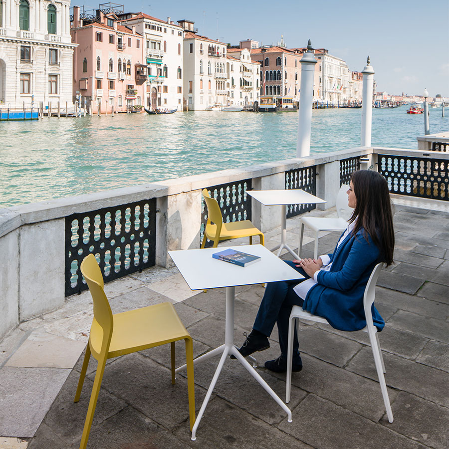 Arper Yop Tisch Eckig weiß