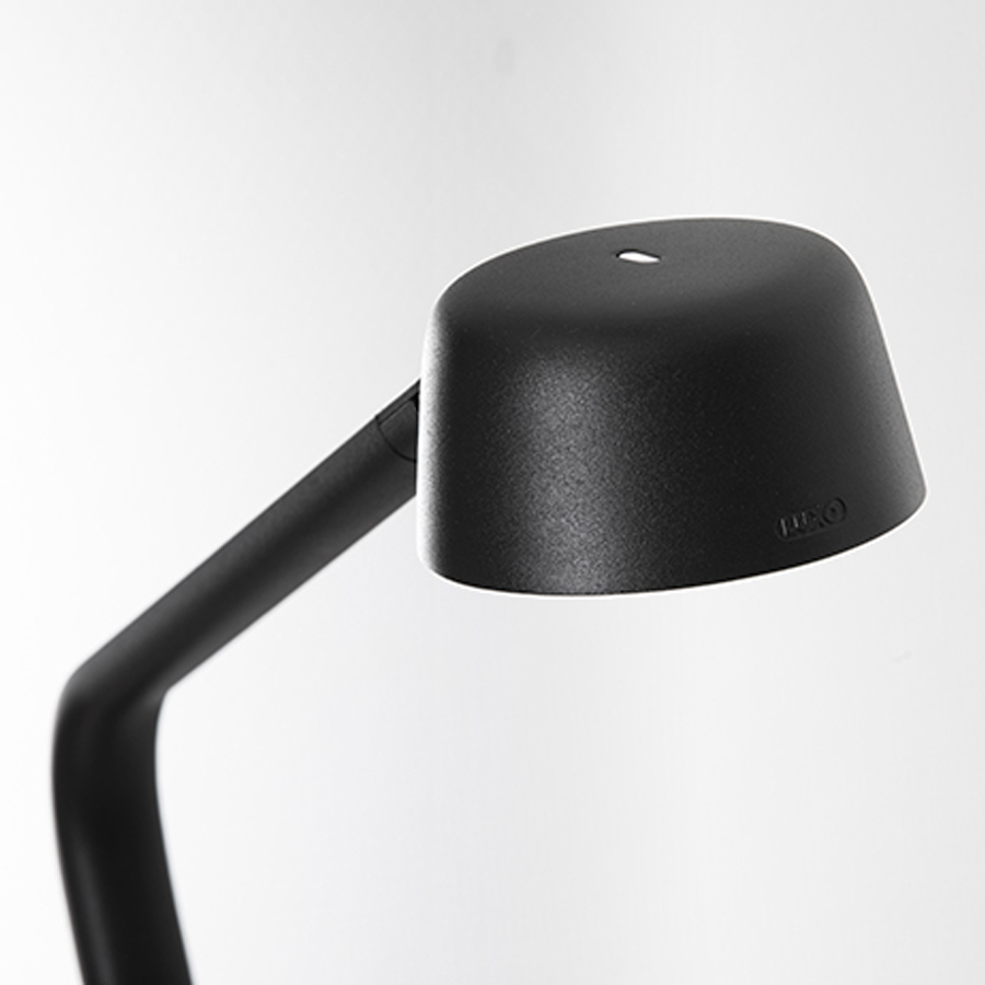 GLAMOX Motus Table LED Arbeitsleuchte schwarz - Nahaufnahme