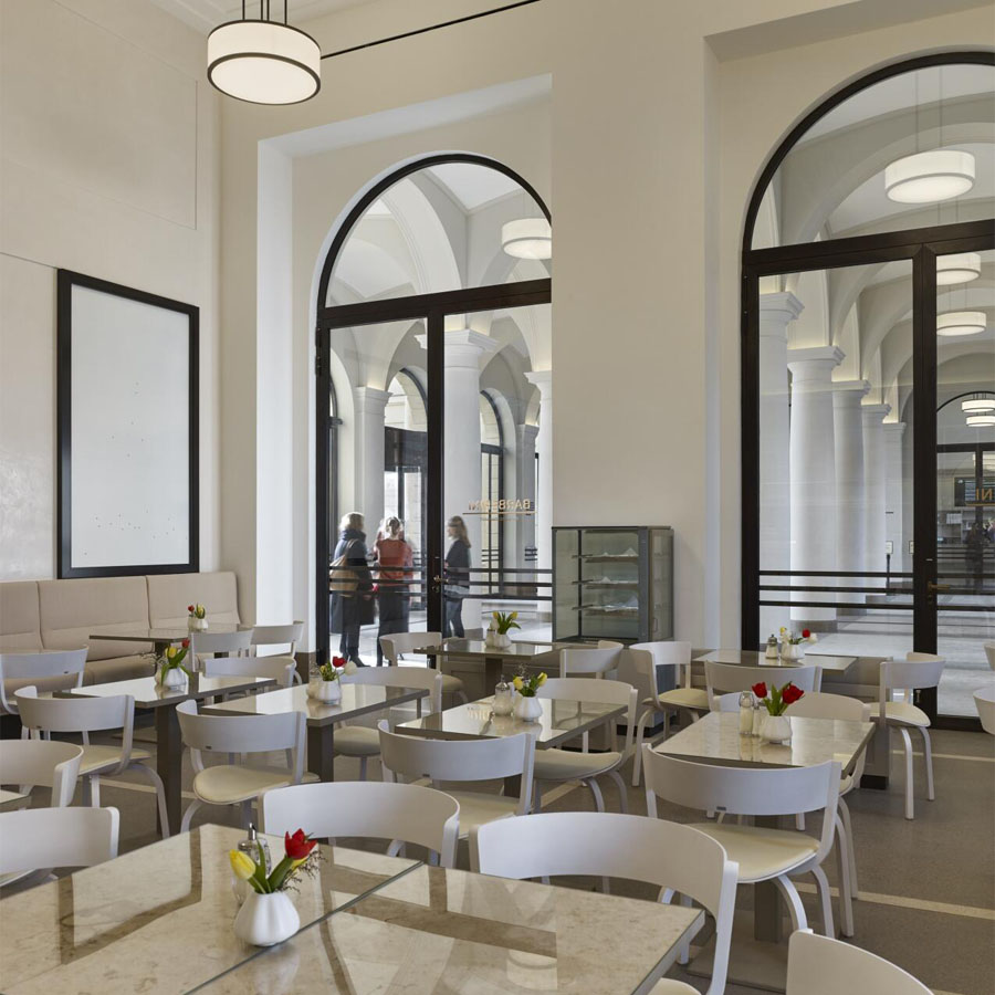 THONET 404 Holzstuhl-Serie - Beispielbild