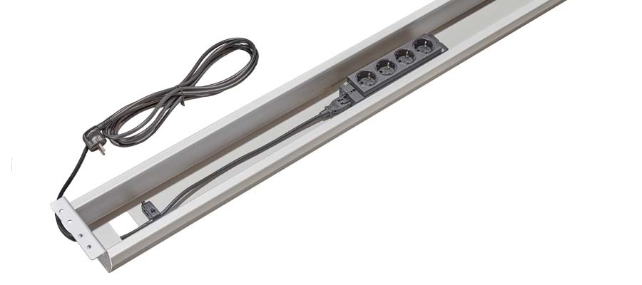 Kabelwanne-4fachSteckdose-XMKA