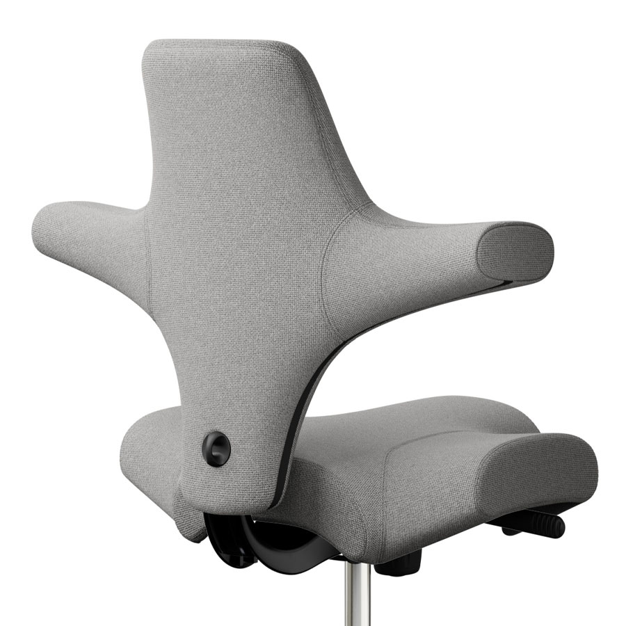 HAG CAPISCO 8106 Stoff Cura hellgrau mit Sattelsitz - Gestell schwarz - Nahaufnahme