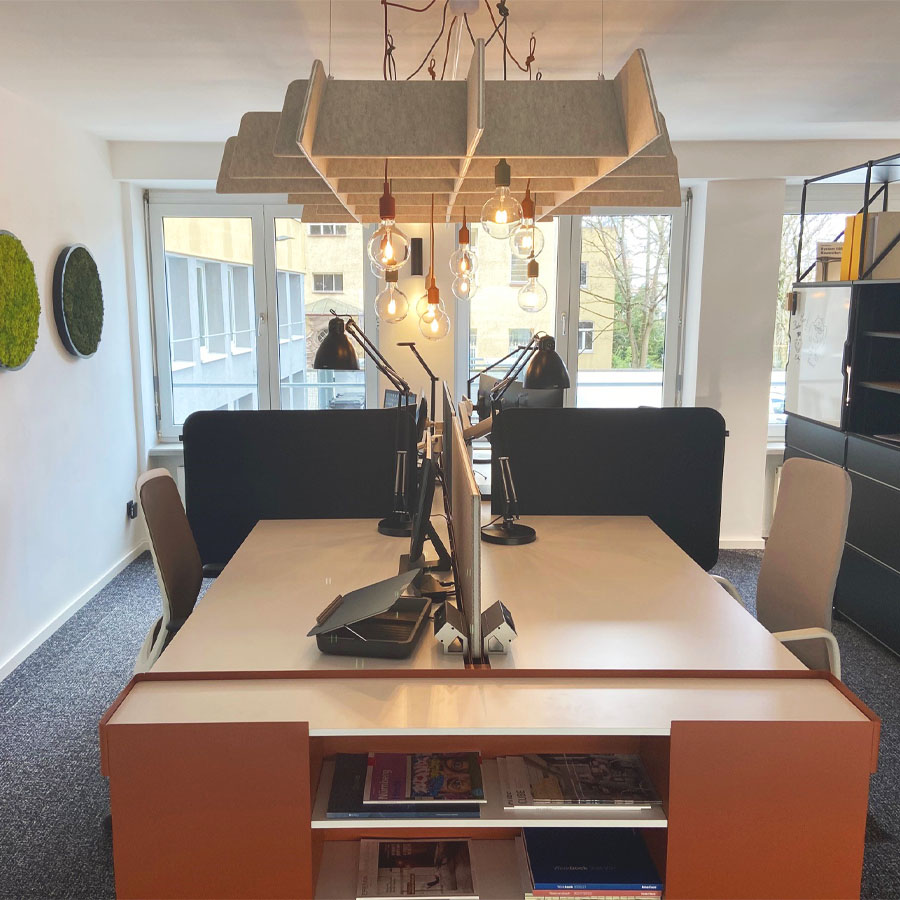 BuzziSpace BuzziGrid | Deckenabsorber | Farbe beige | Beispielbild