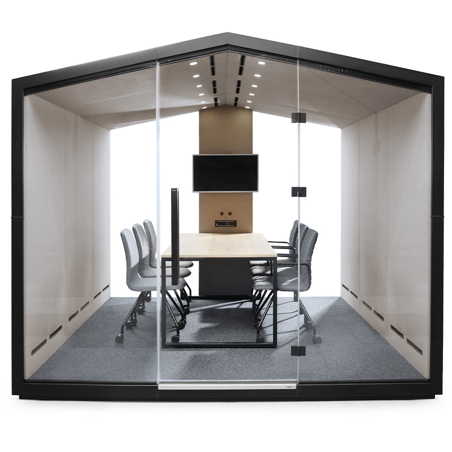 Bejot Treehouse TH6G2 in Stoff Fenno 001 und Tisch in Eiche natur