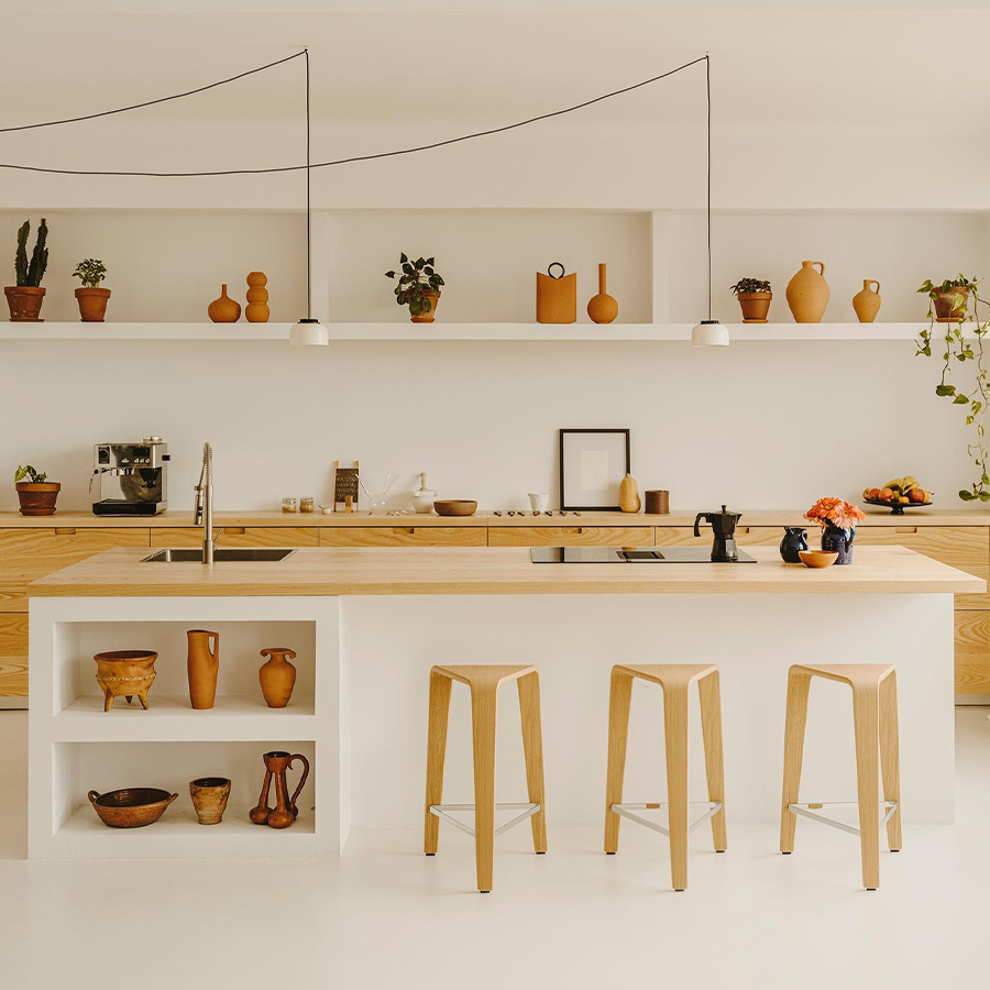 Arper Ply Barhocker Höhe 64 cm in Eiche natur