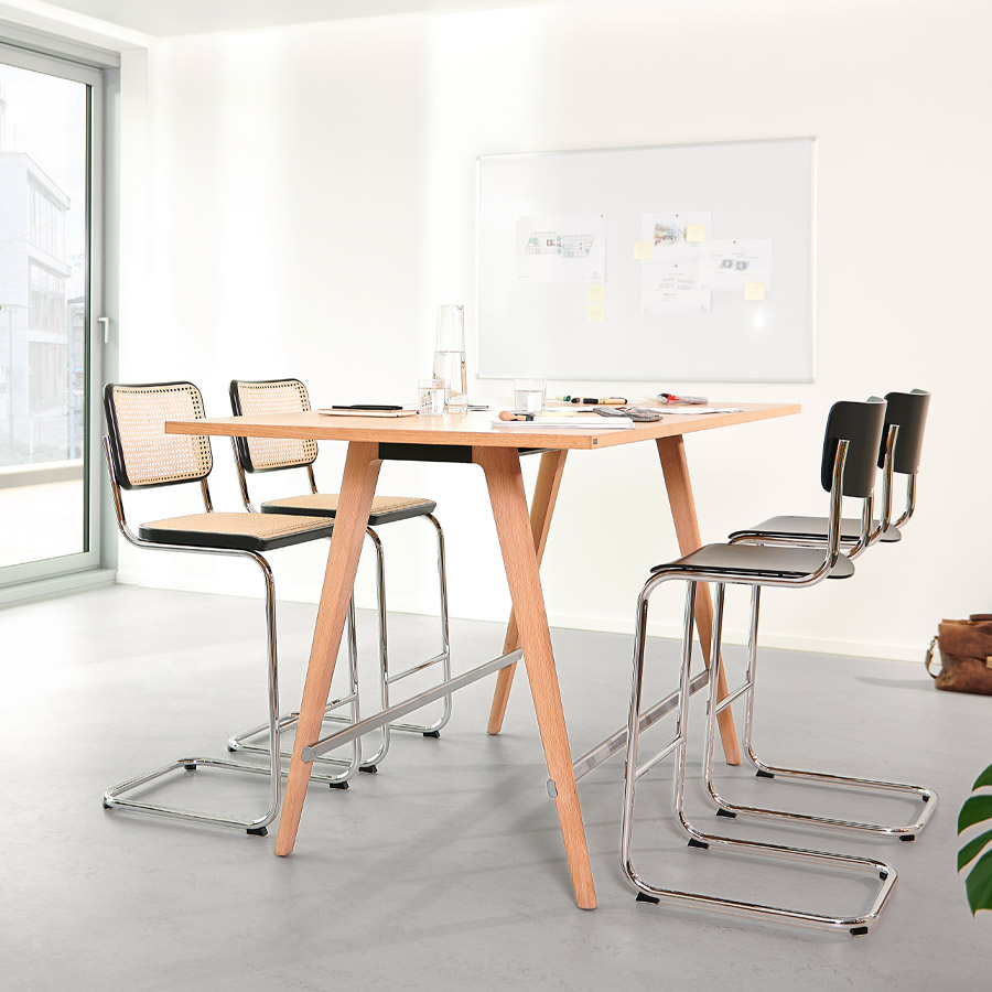 THONET Barhocker - Beispielbild