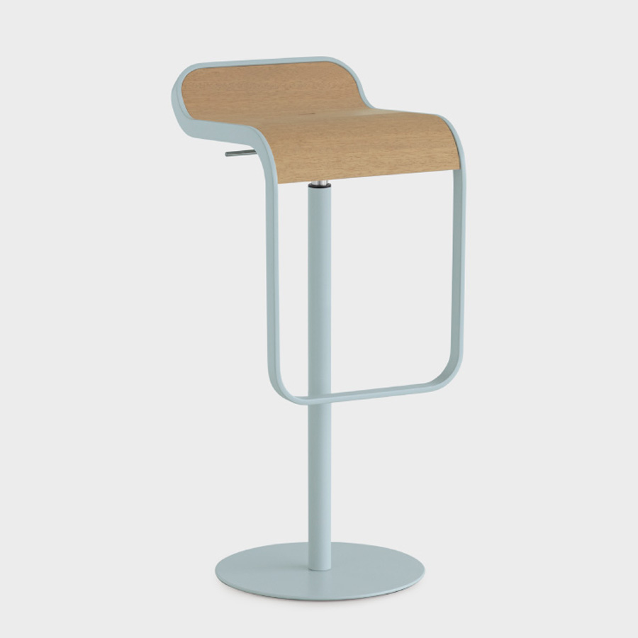 lapalma LEM ES81 Barhocker Outdoor | Hellblau mit Sitzfläche aus Holz