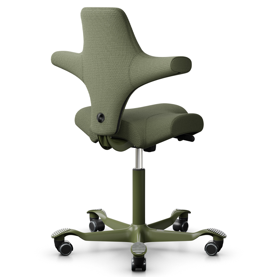 HAG Capisco 8106 mit Designstoff Sirdal in Grün - Gestell Moss grey