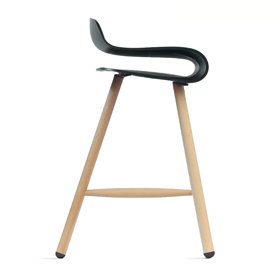 Kristalia BCN Barhocker mit Holzgestell schwarz - Seitenansicht