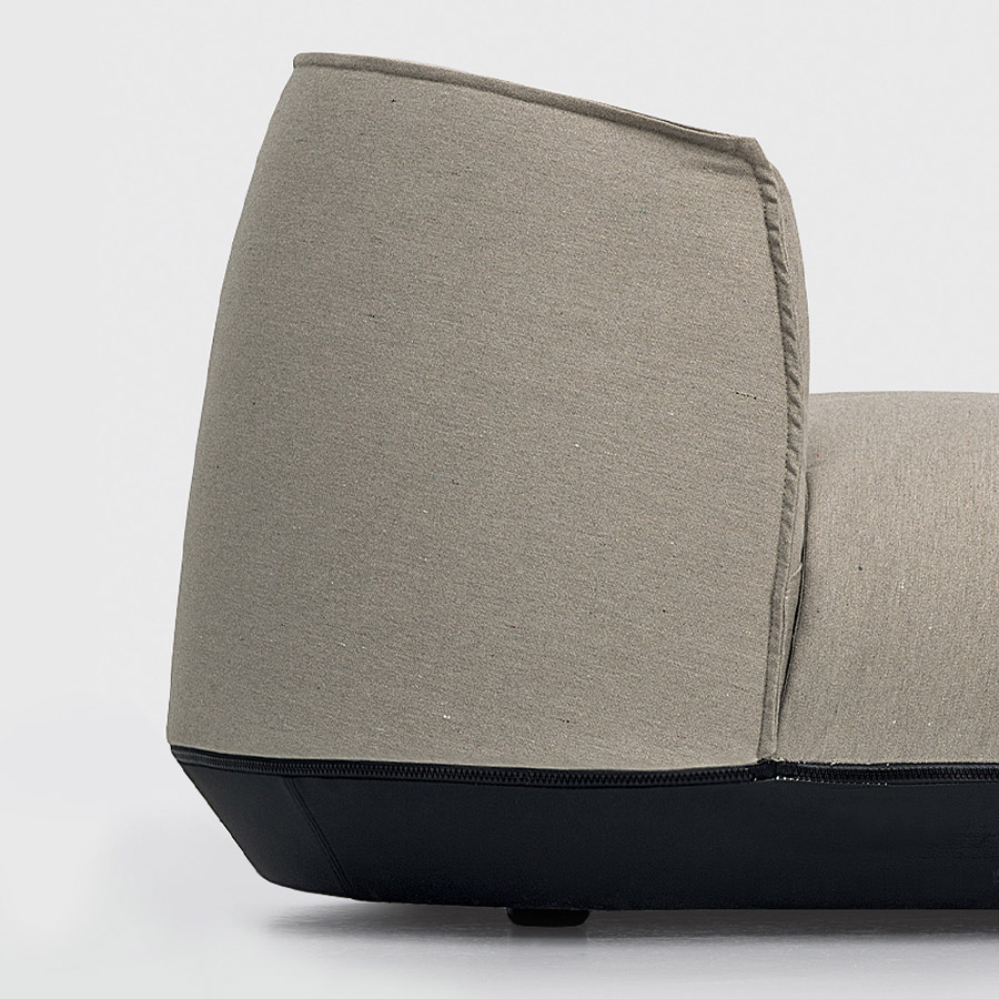 Kristalia Brioni Armchair klein - Nahaufnahme Rücken