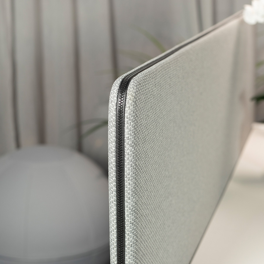 Götessons ScreenIT A30 Tischtrennwand - Beispielbild mit Reißverschluss (auf Anfrage)