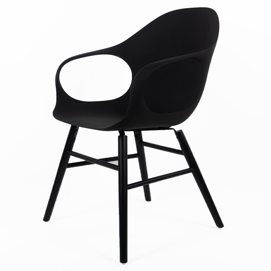 Kristalia ELEPHANT Stuhl mit Holzgestell Eiche schwarz Sitzschale schwarz - Ansicht schräg vorne