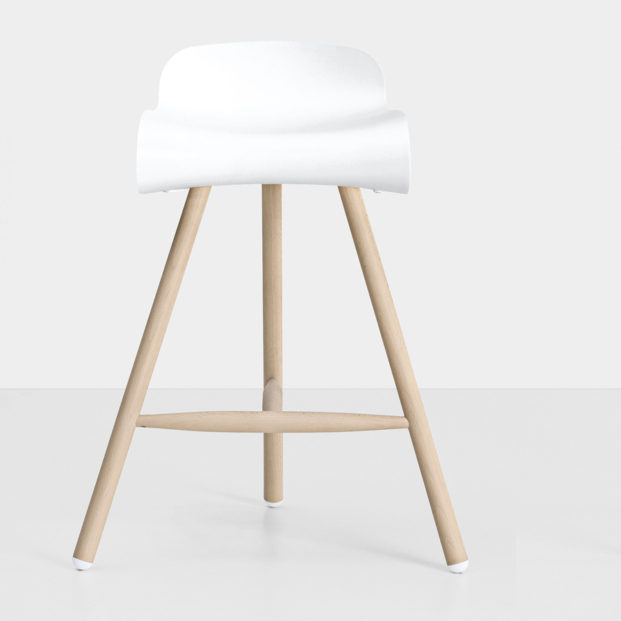 Kristalia BCN Barhocker mit Holzgestell weiß