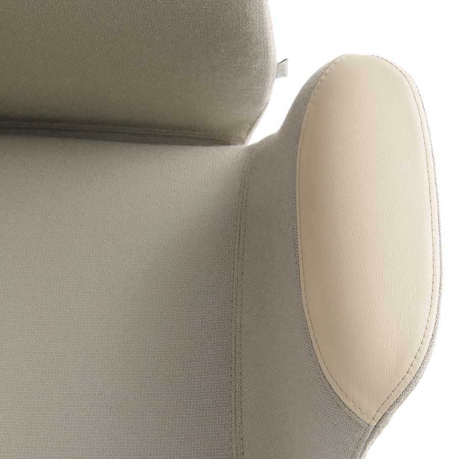 Profim ElliePro - Detail Armlehnen Leder