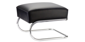 Mit Hocker passend zum Sessel