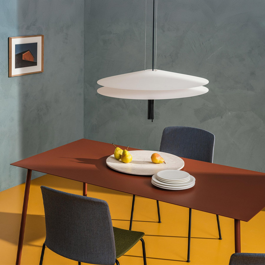 Arper Onemm Tischplatte rot, Gestell Stahl, rot lackiert