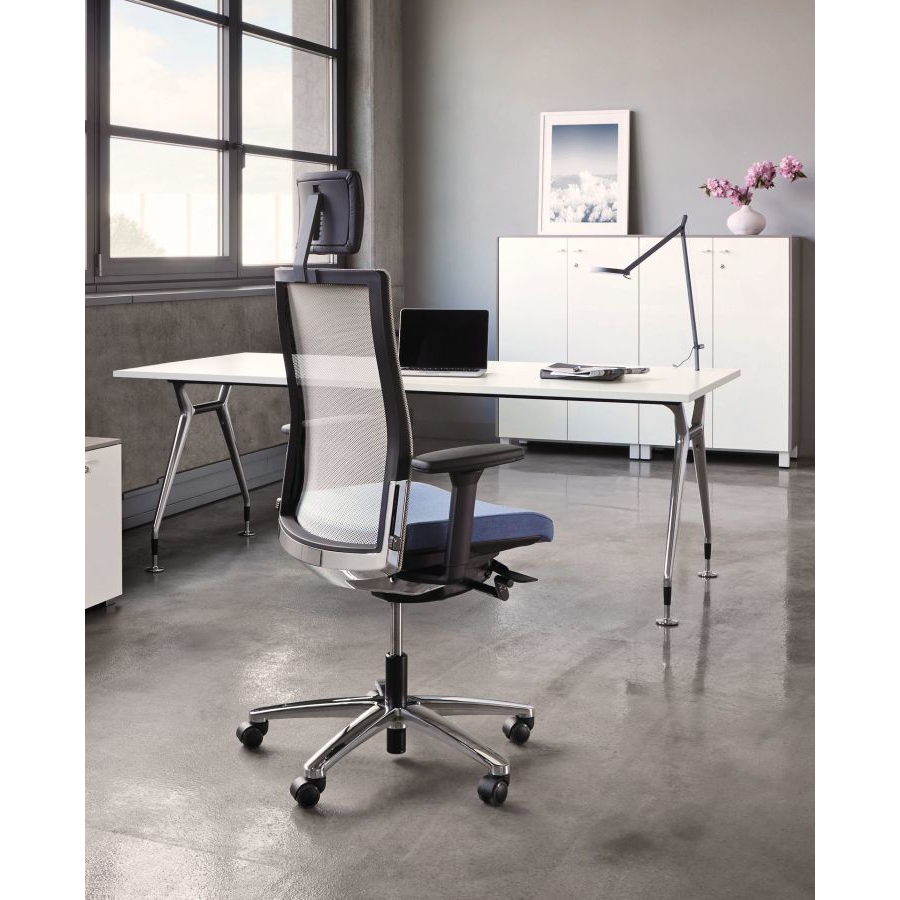 König+Neurath OKAY.II Bürodrehstuhl mit Netzrücken und Kopfstütze