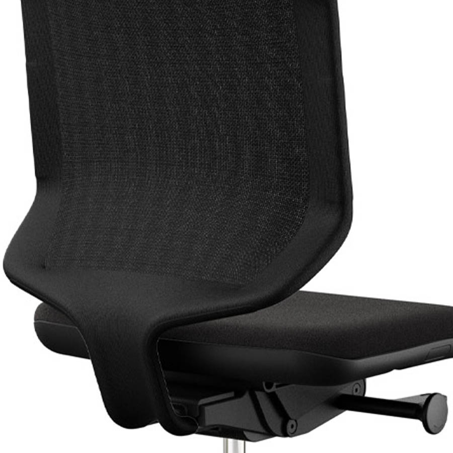 Giroflex 434-4019 schwarz mit Kunststoff-Fußkreuz - Nahaufnahme