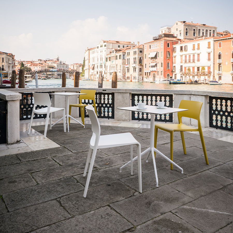 Arper Yop Tisch Eckig weiß