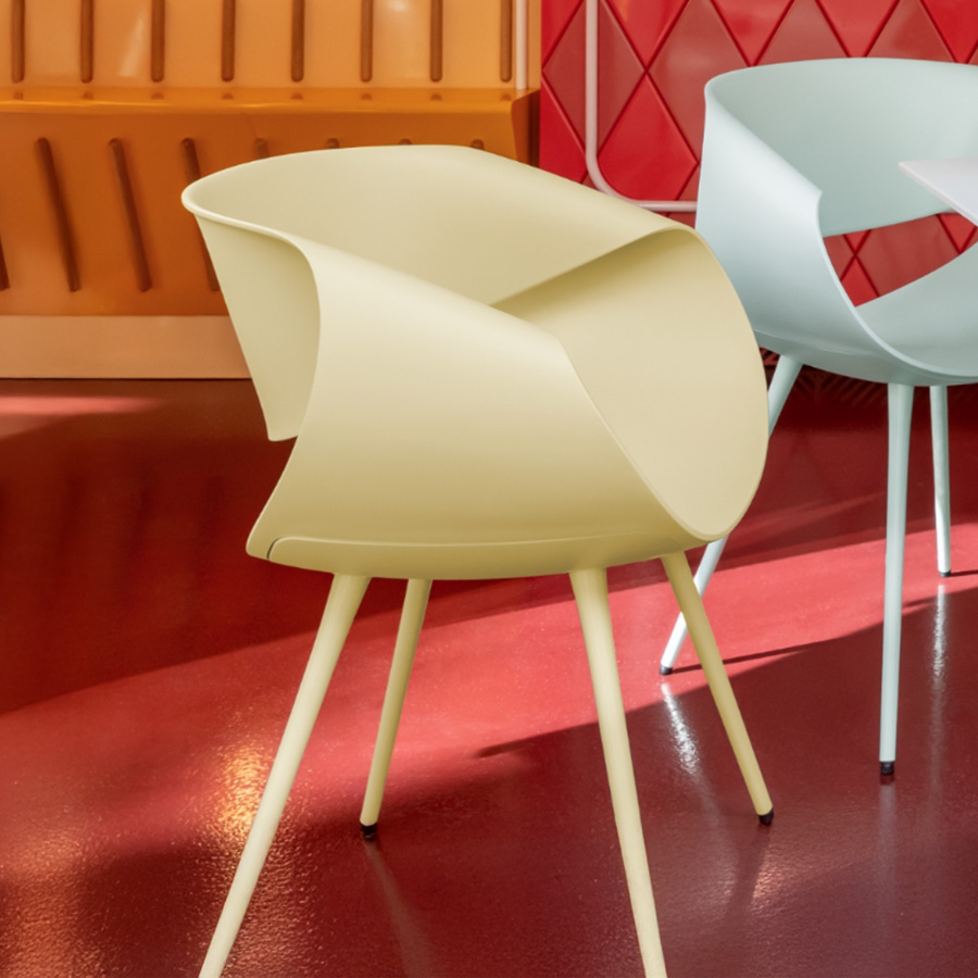 Züco Little Perillo Eco Vierfuß in der Farbe Phloxgelb