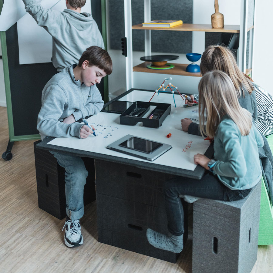 Xbrick und Flomo Board