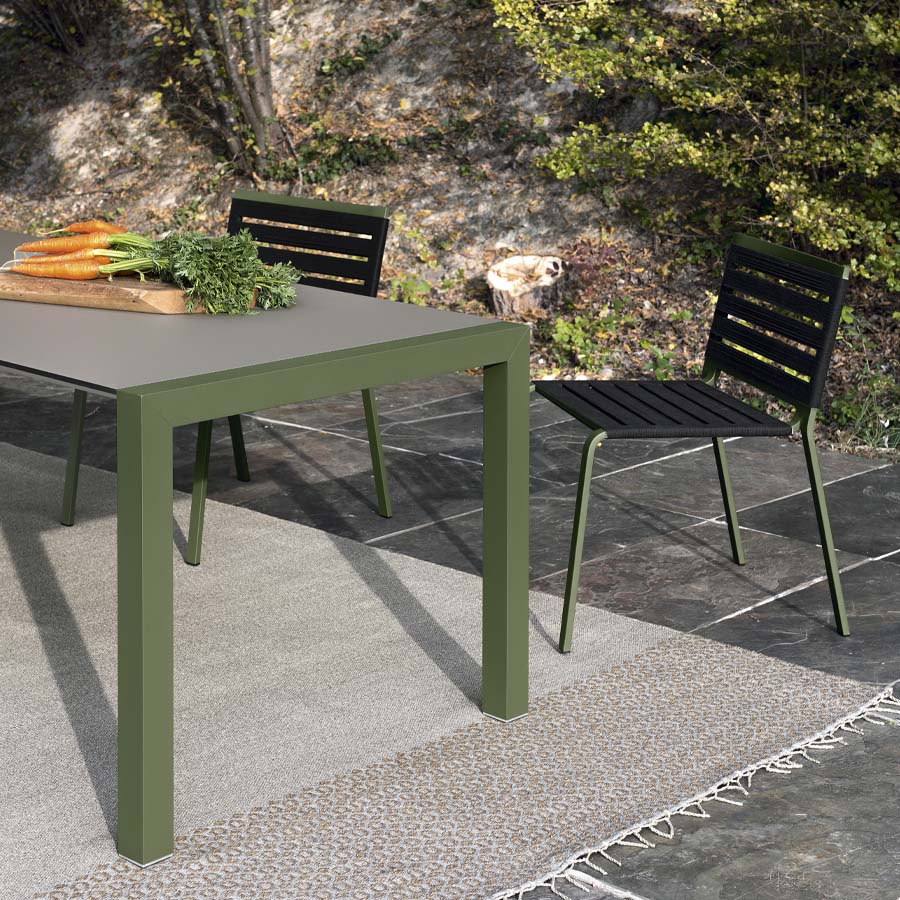 Kristalia Sushi Esstisch - Beispielbild