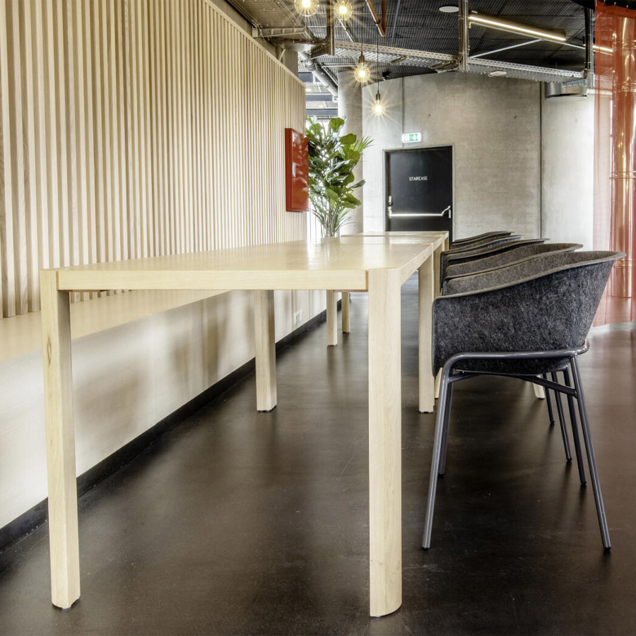 THONET S 1140 Allrounder-Tisch Esszimmer - Beispielbild - Eiche aufgehellt