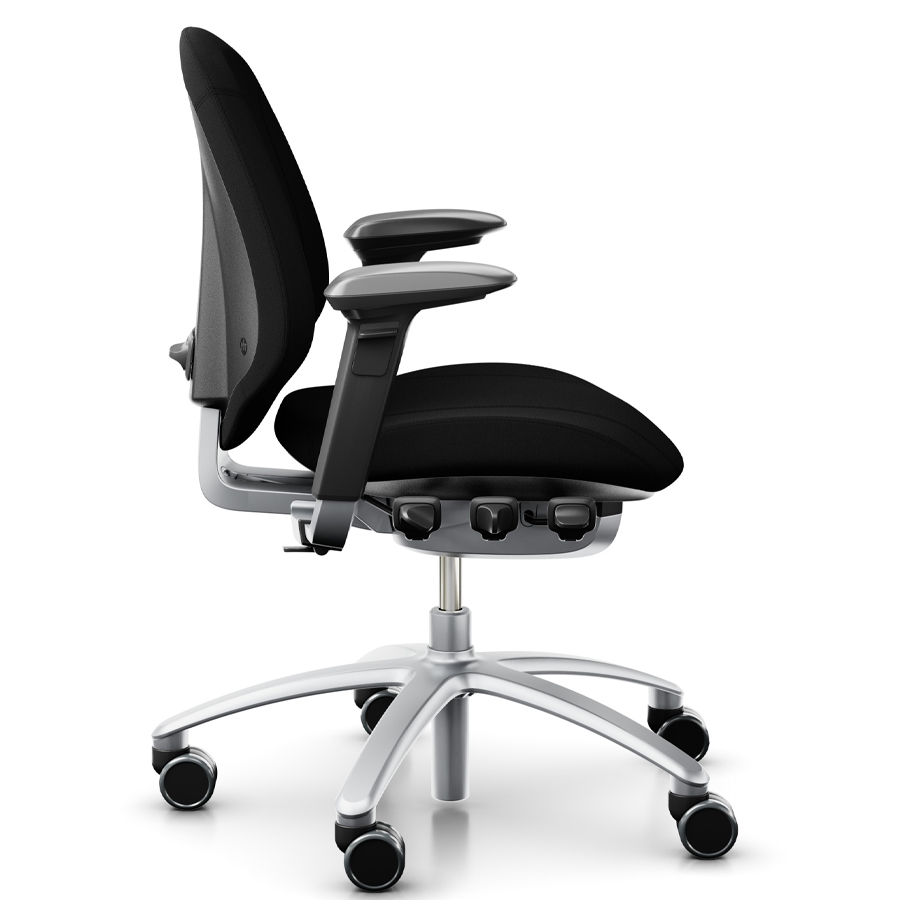 RH Mereo 200 silver mit halbhoher Rückenlehne - Gestell silber - Armlehnen - Seitenansicht