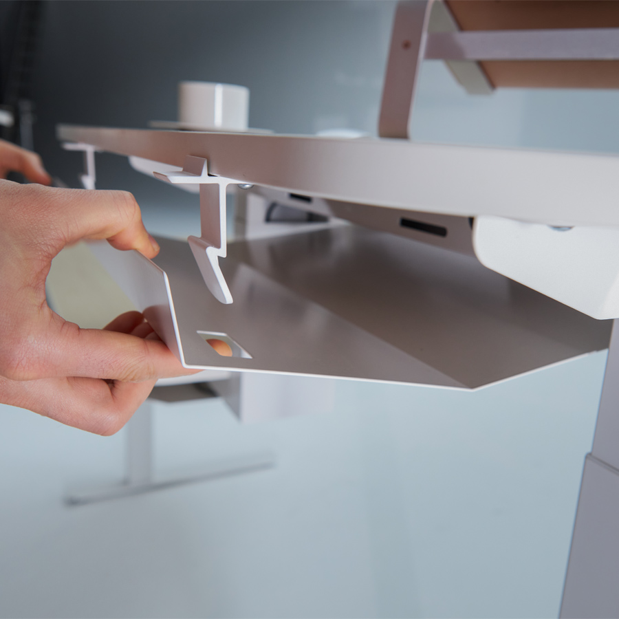 Aeris Active Office Desk - Gestell weiß - Kabelwanne weiß