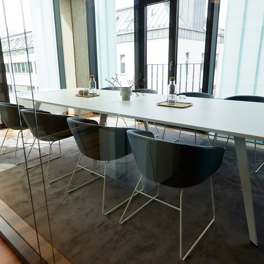 Bejot Oxco-small-oxs270 Konferenzstuhl mit Kufengestell