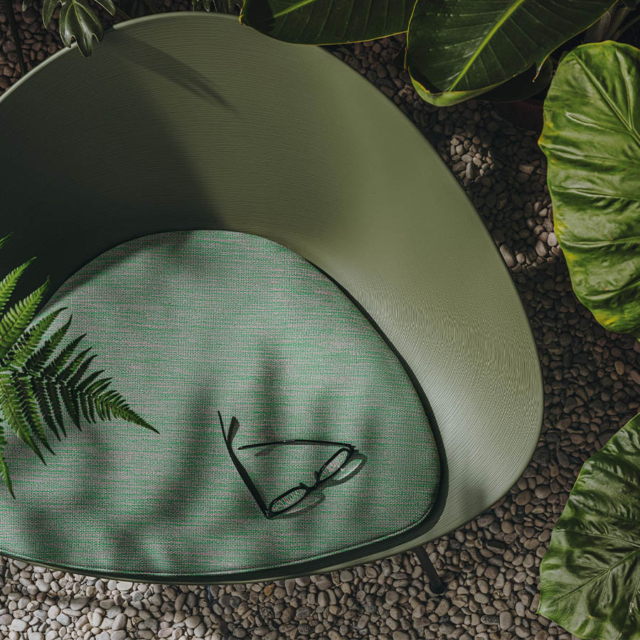 Arper Adell Lounge Sessel Vierfußgestell Sitzschale Olivgrün