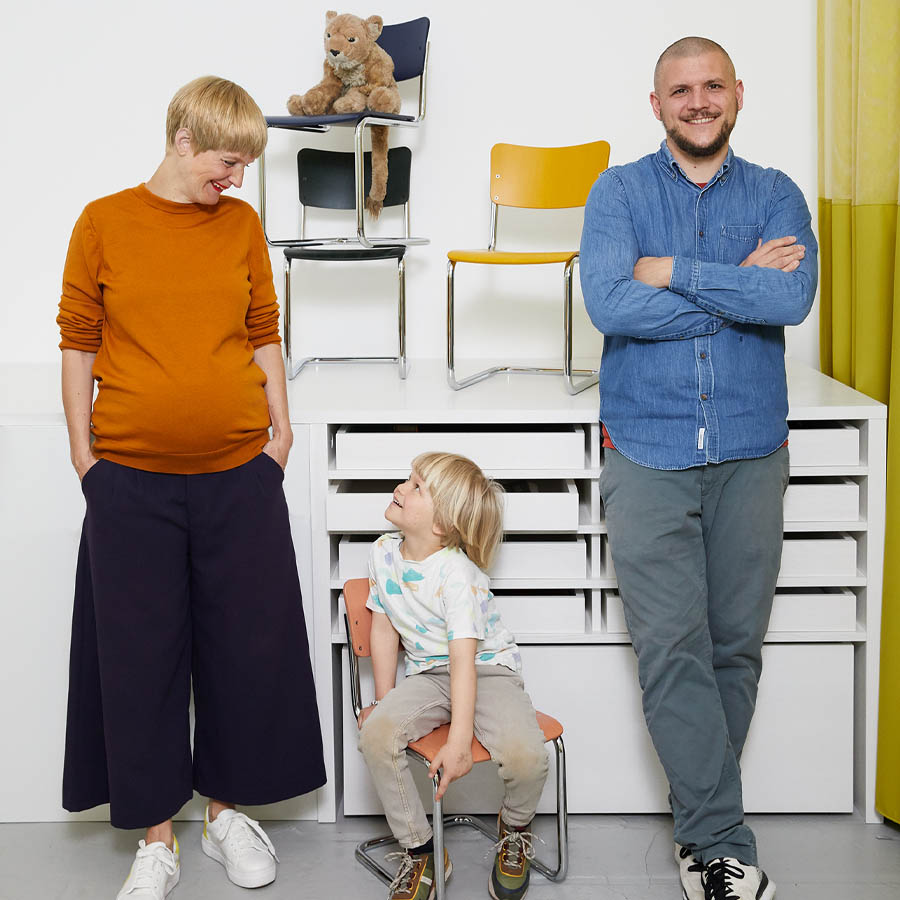 THONET Stahlrohr-Freischwinger S 43 K für Kinder - Beispielbilder