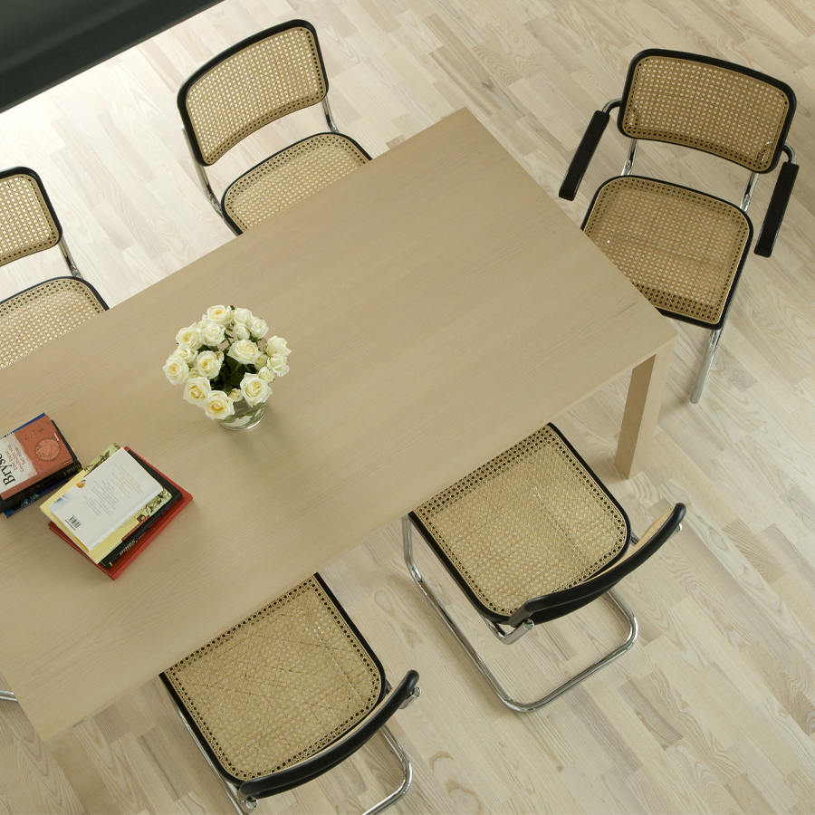 THONET Stahlrohr-Freischwinger S 32 Rohrgeflecht-Sitz Buche gebeizt - Beispielbild