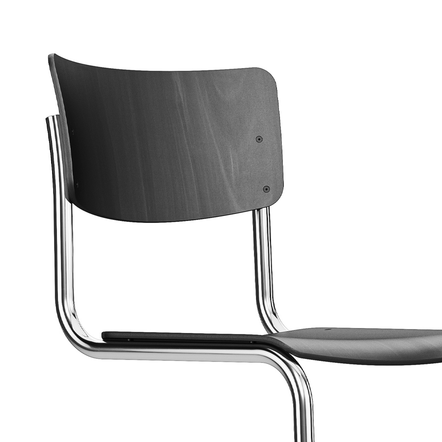 THONET Barhocker S 43 HT Formholzschalen schwarz gebeizt - Gestell verchromt - Nahaufnahme