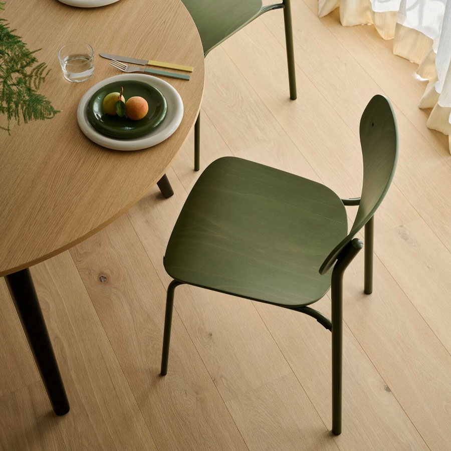 THONET S 243 Stahlrohrstuhl | Buche olivgrün gebeizt | Gestell olivgrün | Beispielbild