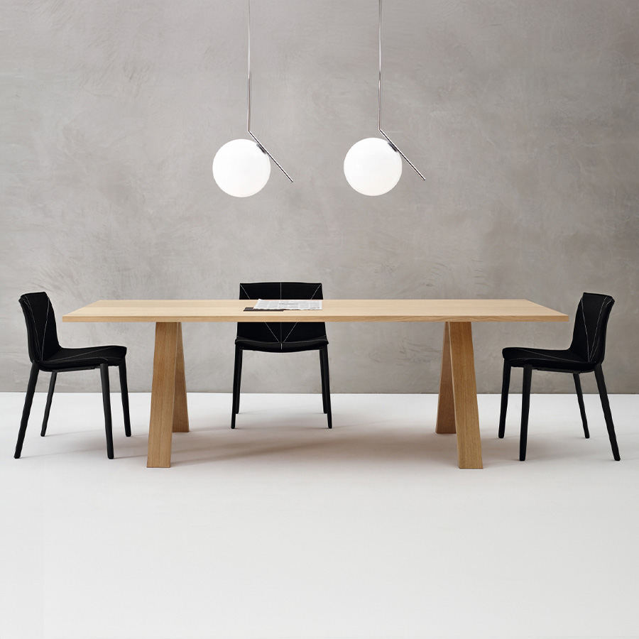 Arper Cross Tisch Höhe 74 cm in Eiche natur