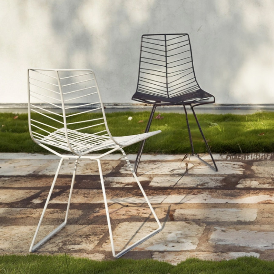 Arper Leaf Modell 1820 Gartenstuhl - weiß und mokka