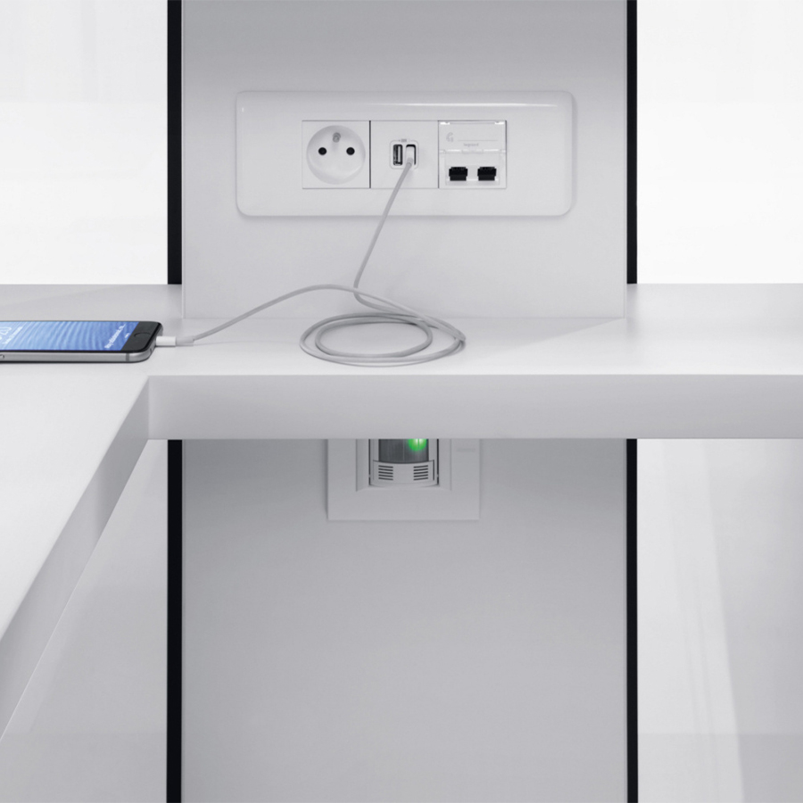 Anschluss für Steckdose