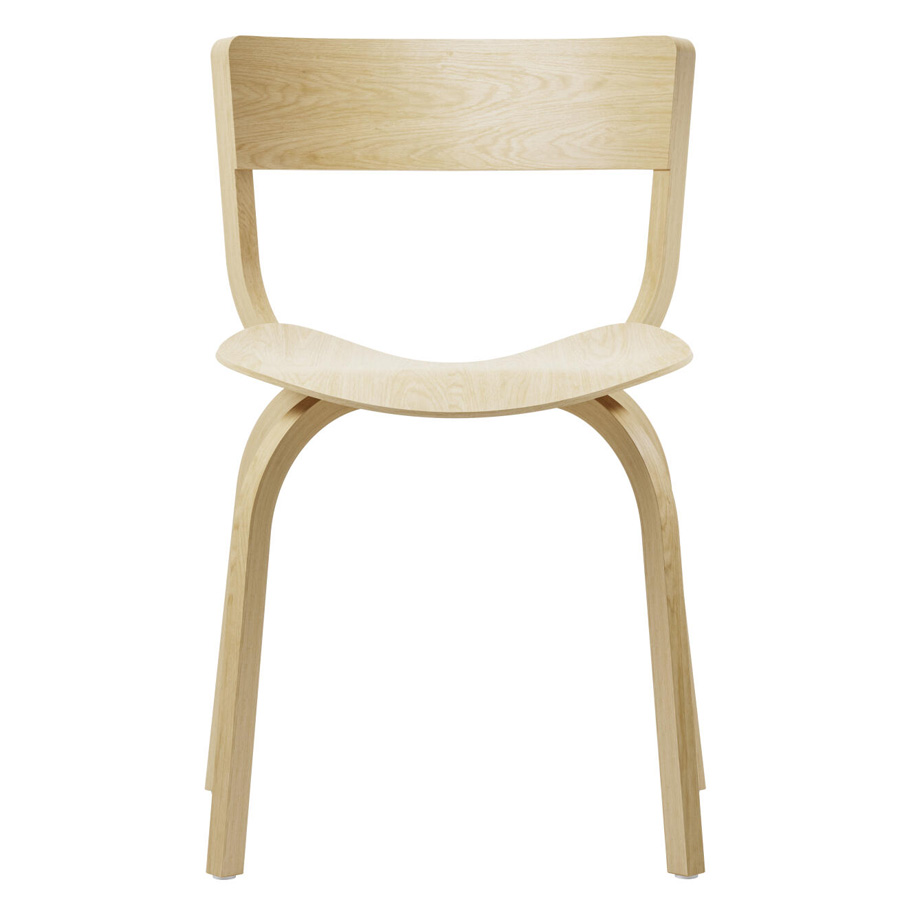 THONET 404 Holzstuhl ohne Armlehnen - Eiche klar lackiert - Frontansicht