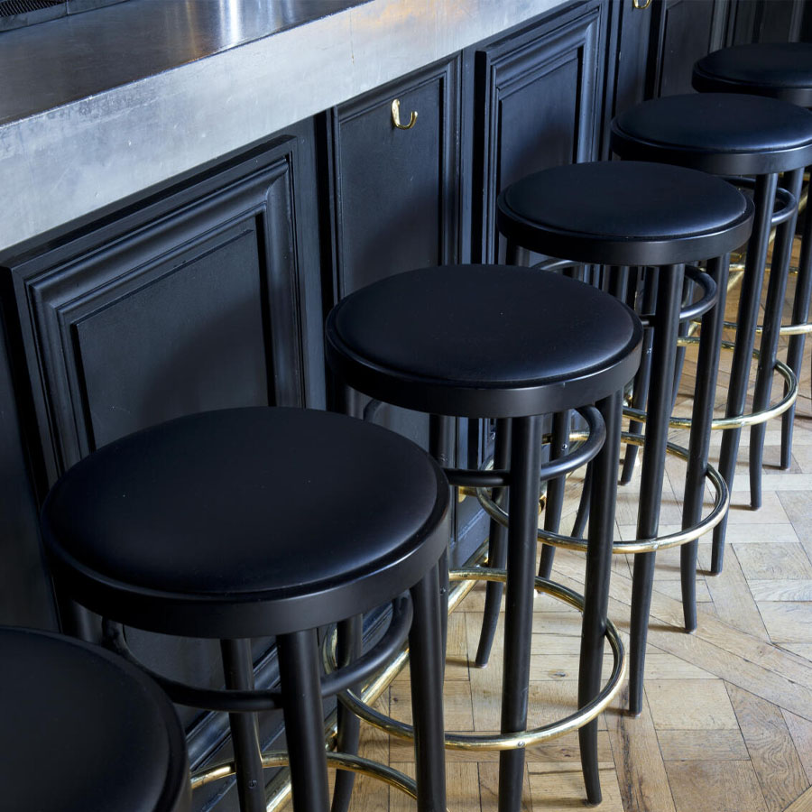 THONET 204 Barhocker | Beispielbild