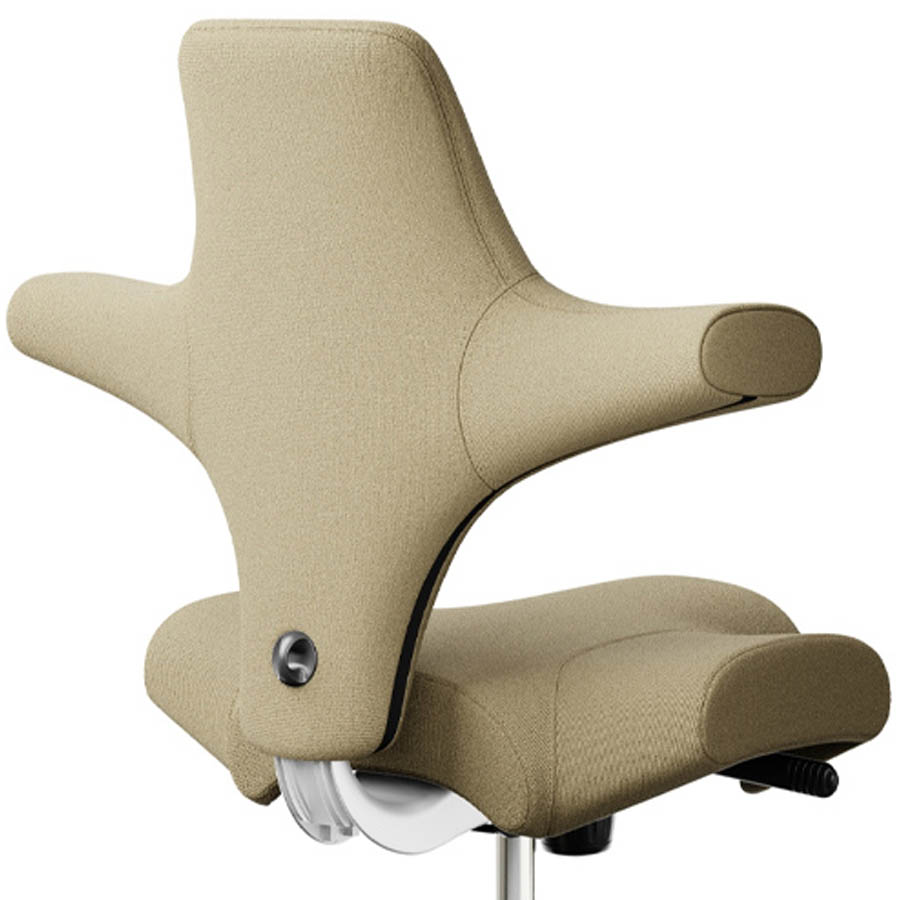 HAG Capisco 8106 Bürostuhl Stoff Capture 6101 beige Fußkreuz weiss Nahaufnahme