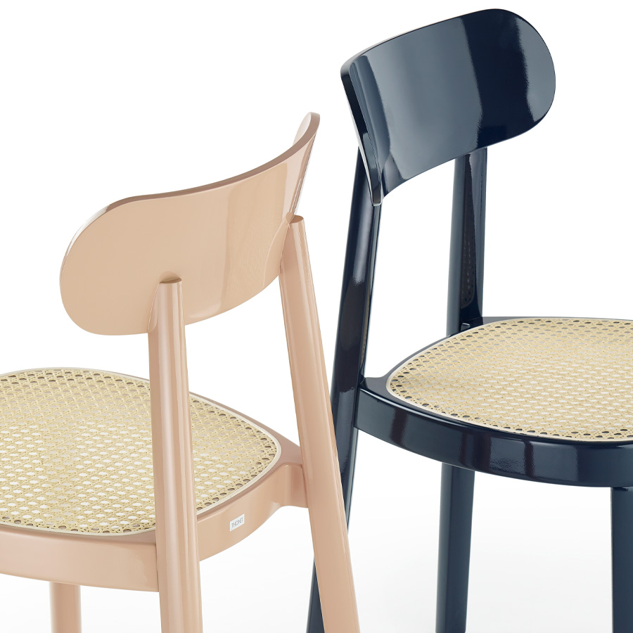 THONET 118 Holzstuhl | Rohrgeflecht-Sitz | Hochglanzlack altrosa | Beispielbild