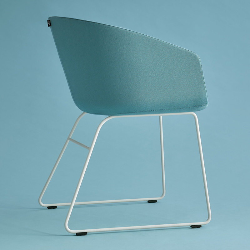 Bejot Oxco-small-oxs270 Konferenzstuhl mit Kufengestell - Seitenansicht