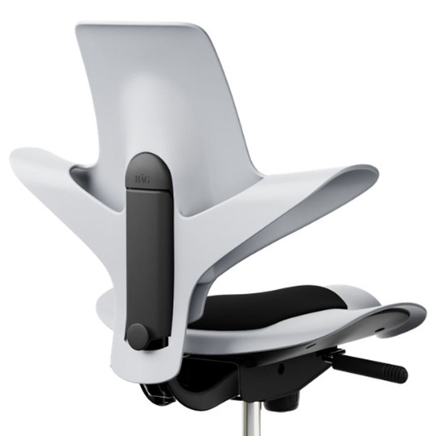 HAG Capisco Puls 8010 grau mit Kissen schwarz