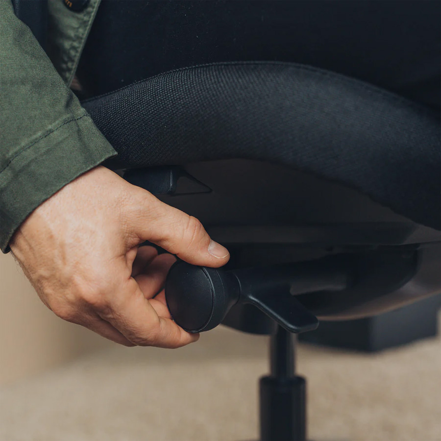 Yaasa Chair Expert in Schwarz