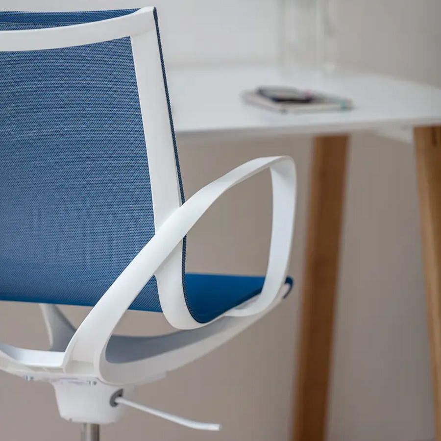 Rim Zero G Gestell weiß, mit Armlehnen, Stoff 446