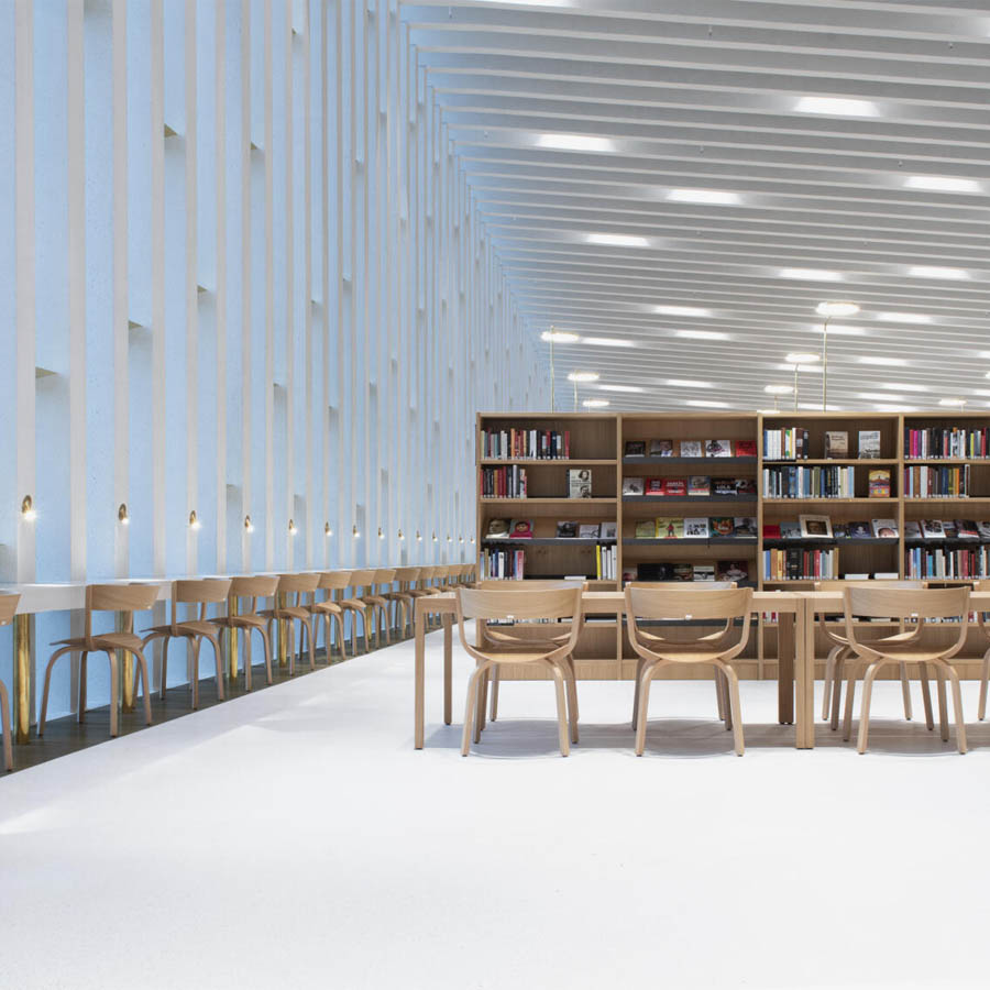 THONET 404 Holzstuhl-Serie - Beispielbild