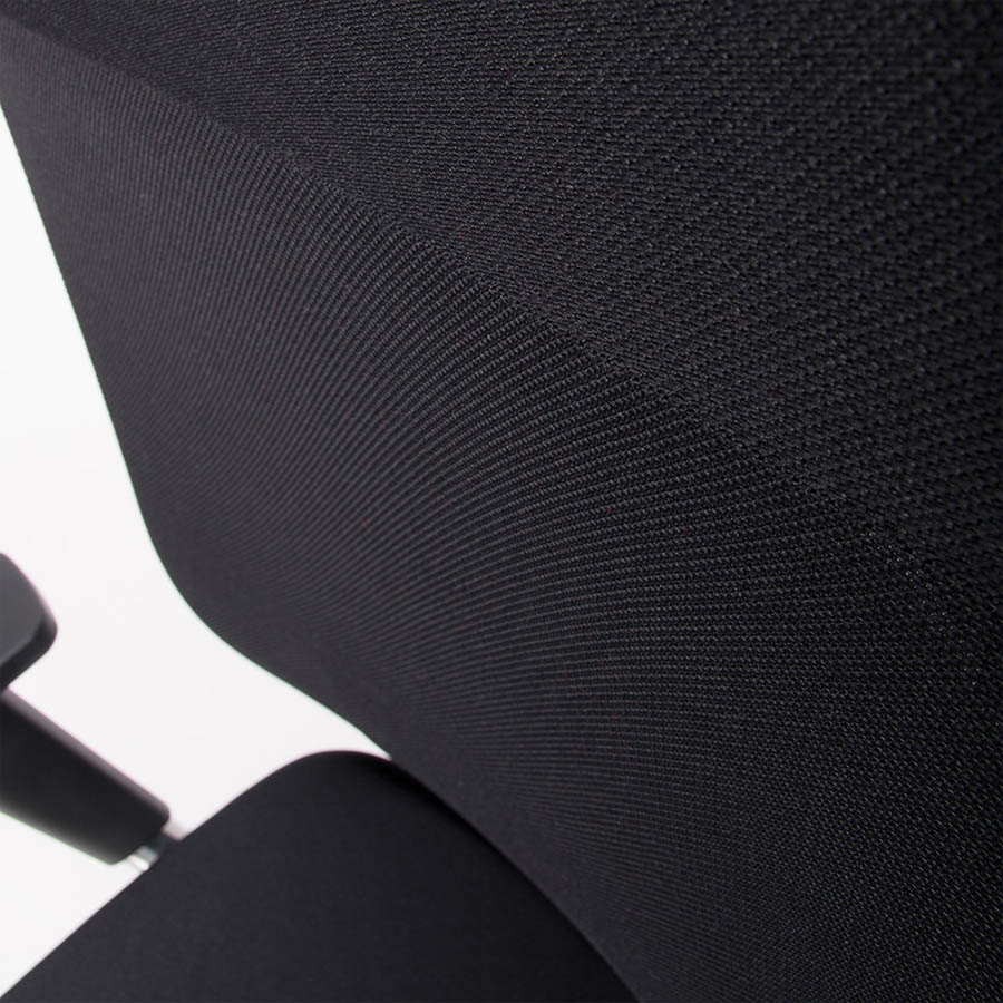 Lento Bürostuhl MT13 hoch mit Aufsatz - Fußkreuz Aluminium poliert - Nahaufnahme Rückenlehne