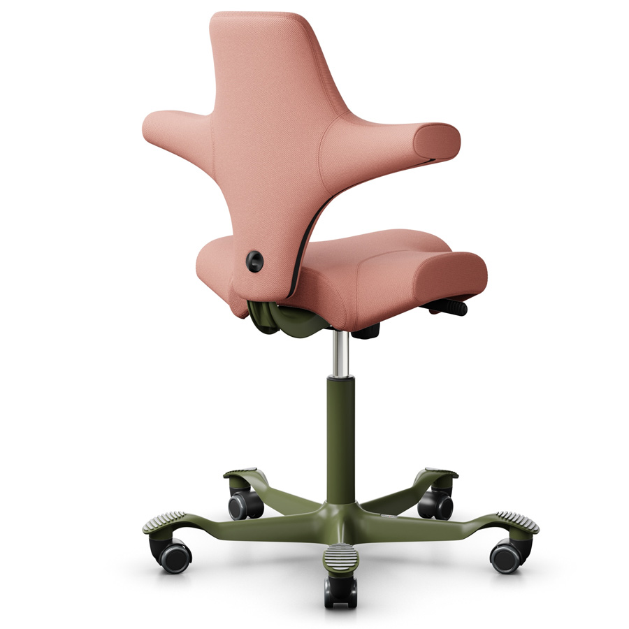 Hag Capisco 8106 Detailbild - Stoff Select light blush mti Gestell Moss grey