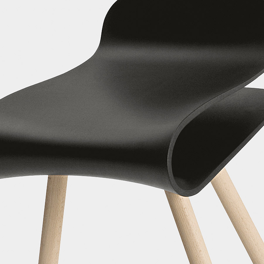 Kristalia BCN Schale schwarz